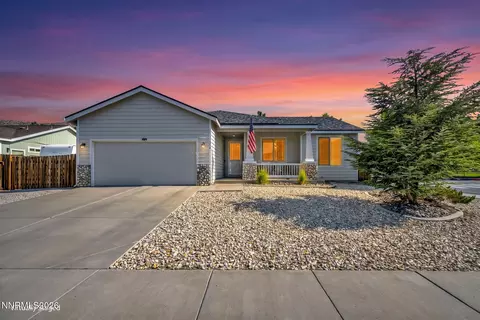 200 Crown Point Dr, Dayton, NV 89403