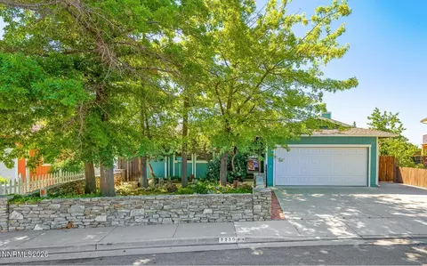 2230 King Edward Dr, Reno, NV 89503