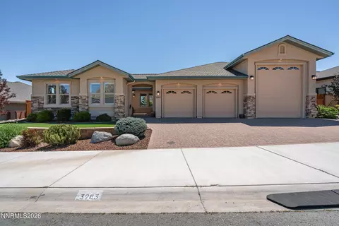 3983 Siena Dr, Carson City, NV 89703