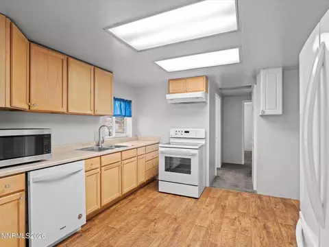 Kitchen - 1239 Patrick Ave, Reno, NV 89509 photo 3 of 3