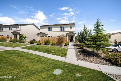 451 Autumn Breeze Cir, Reno, NV 89511