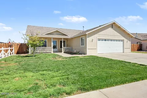 454 Colorado Ln, Fallon, NV 89406