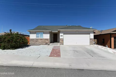 420 Fort Sutter Blvd, Fernley, NV 89408