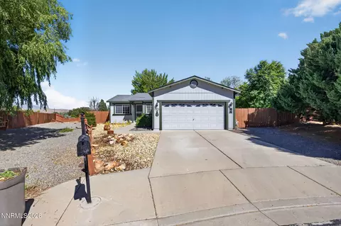 5471 Cabin Ct, Sun Valley, NV 89433