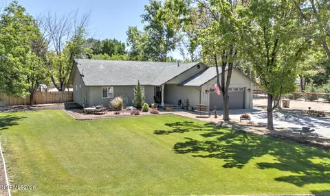 1085 Rosewood Dr, Fallon, NV 89406