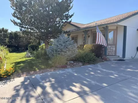 220 Mia Dr, Sparks, NV 89436