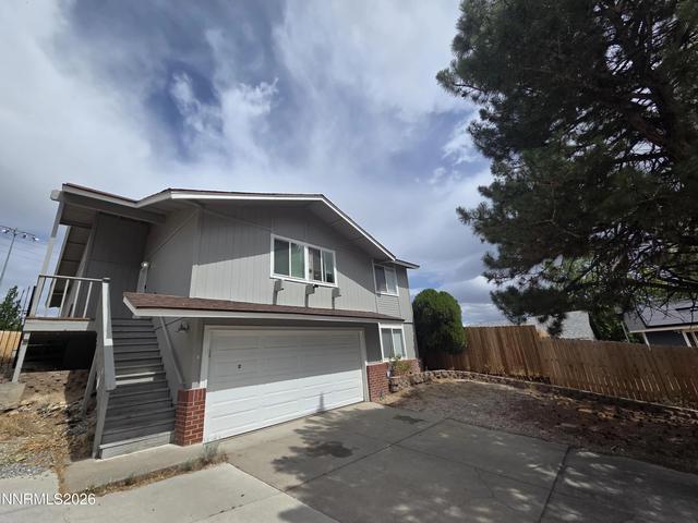 1055 Tudor Ct, Reno, NV 89503