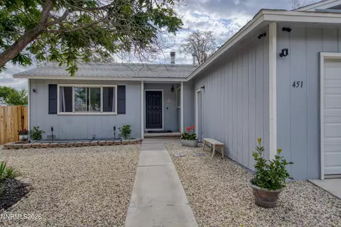 451 7th St, Fernley, NV 89408