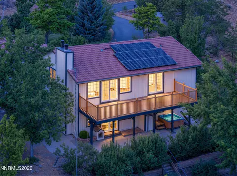 20460 Cooke Dr, Reno, NV 89521