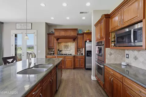 Kitchen - 2904 Oxley Dr, Sparks, NV 89436 photo 3 of 6