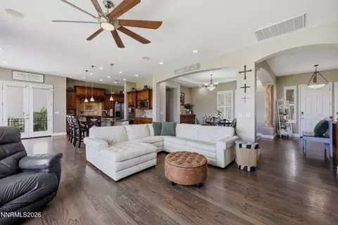 Living - 2904 Oxley Dr, Sparks, NV 89436 photo 2 of 2
