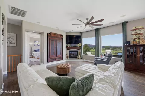 Living - 2904 Oxley Dr, Sparks, NV 89436 photo 1 of 3