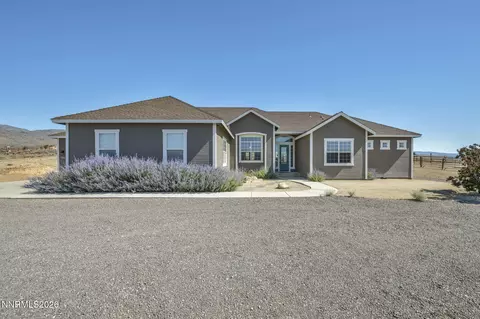 13090 Seneca Rd, Stagecoach, NV 89429