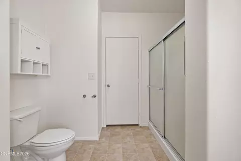 Bath - 4680 Boyer Ln, Stagecoach, NV 89429 photo 2 of 3