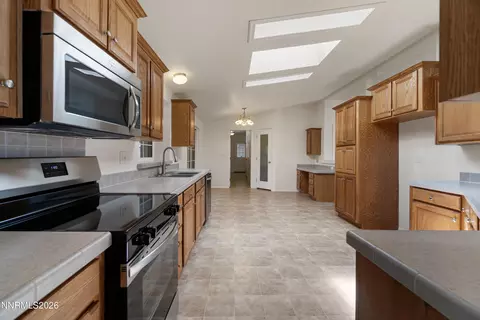 Kitchen - 4680 Boyer Ln, Stagecoach, NV 89429 photo 1 of 4