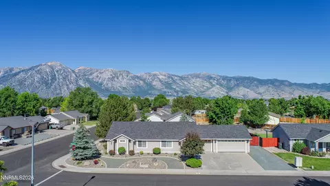1225 Springtime Dr, Gardnerville, NV 89460