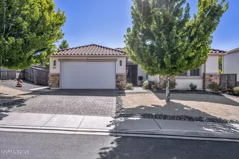 8070 Opal Station Dr, Reno, NV 89506