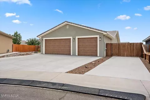 1059 Maple Way, Fallon, NV 89406 photo 3