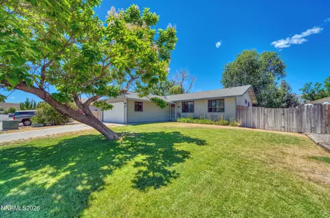 674 Bluerock Rd, Gardnerville, NV 89460