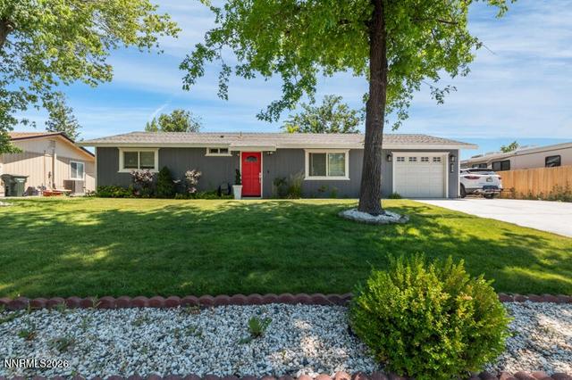 1289 Franklin Ln, Gardnerville, NV 89460
