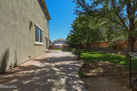 2449 Capriolate Dr, Sparks, NV 89436 photo 9