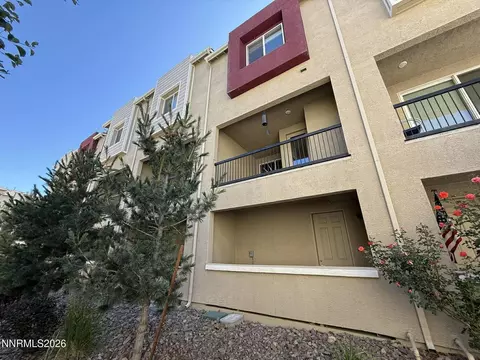 2994 Silver River Ln, Sparks, NV 89431