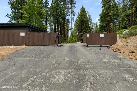 Exterior - 175 Juniper Dr, Stateline, NV 89449 photo 16 of 21