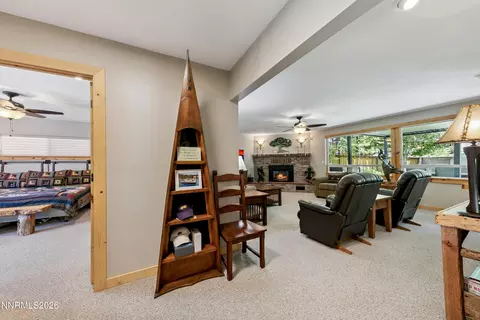 Entry Way - 175 Juniper Dr, Stateline, NV 89449 photo 3 of 8