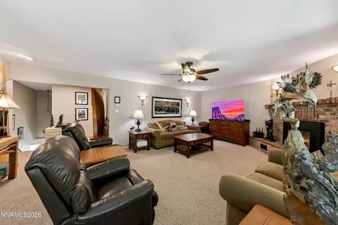 Living - 175 Juniper Dr, Stateline, NV 89449 photo 1 of 5