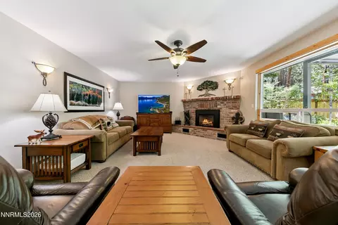 Living - 175 Juniper Dr, Stateline, NV 89449 photo 3 of 5