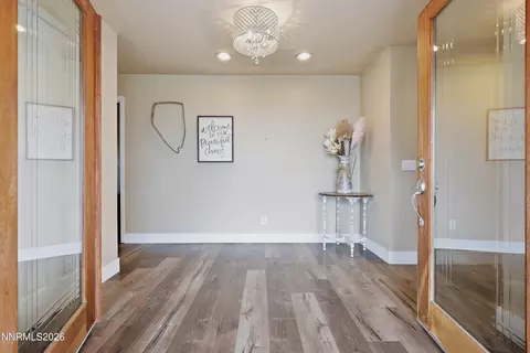Entry Way - 2025 Cushman Rd, Fallon, NV 89406 photo 2 of 4