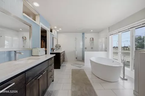 Bath - 2025 Cushman Rd, Fallon, NV 89406 photo 1 of 3