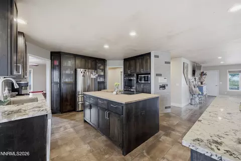 Kitchen - 2025 Cushman Rd, Fallon, NV 89406 photo 3 of 4