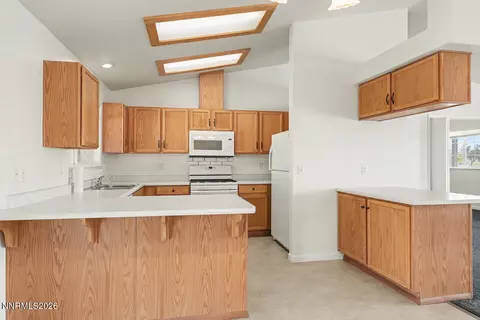 Kitchen - 4435 Hawk Dr, Fallon, NV 89406 photo 1 of 2
