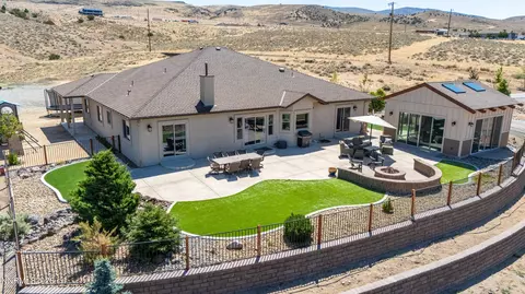 635 Valle Verde Dr, Sparks, NV 89441