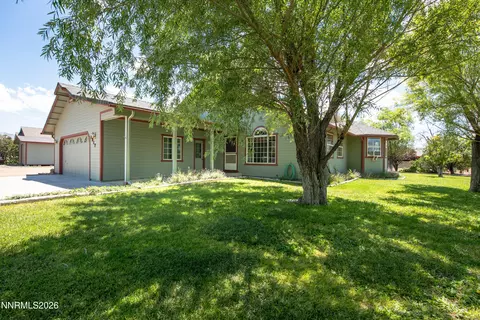 1917 Arabian Ln, Gardnerville, NV 89410
