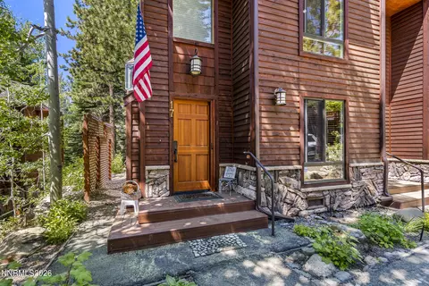 971 Fairway Blvd UNIT 17, Incline Village, NV 89451