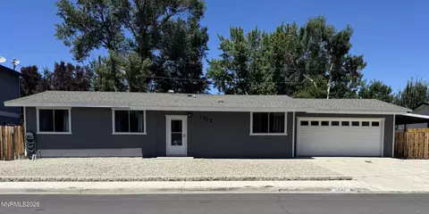 1332 Toiyabe Ave, Gardnerville, NV 89410