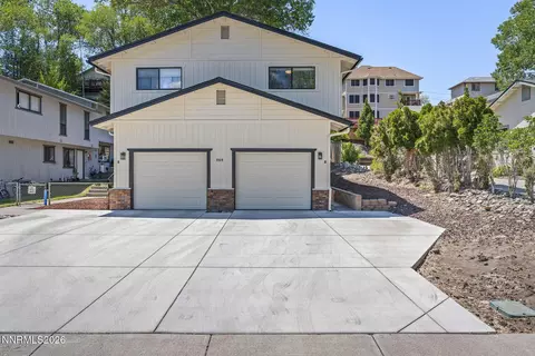 868 S Minnesota St, Carson City, NV 89703