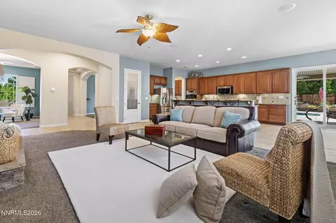 10080 Bull Rider Ct, Reno, NV 89521
