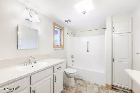 Bath - 3820 S Folsom Dr, Reno, NV 89509 photo 5 of 5