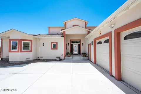 Exterior - 3820 S Folsom Dr, Reno, NV 89509 photo 4 of 7