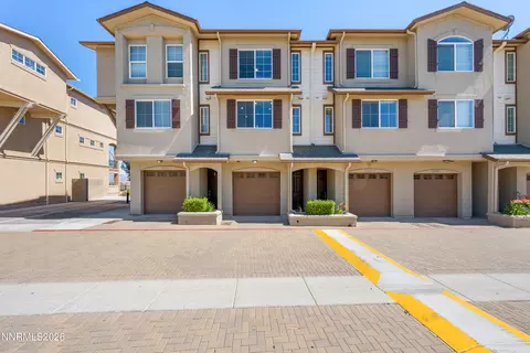 3086 Sterling Ridge Cir, Sparks, NV 89431