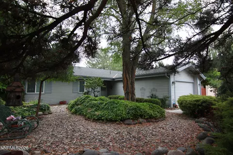 6312 Meadow Creek Dr, Reno, NV 89519