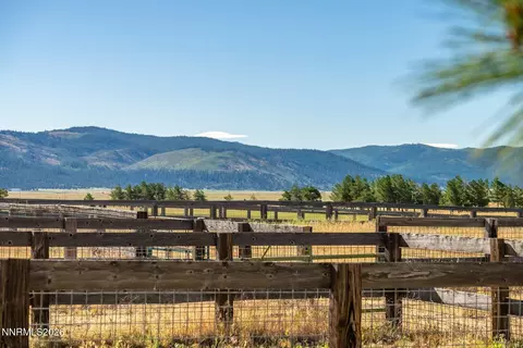 22440 Ca-89, Calpine, CA 96124 photo 16