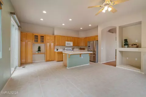 9658 Thunder Mountain Way, Reno, NV 89521 photo 7