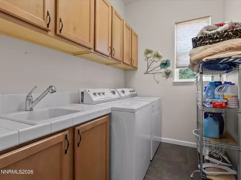10330 Cavalry Cir, Reno, NV 89521 photo 42