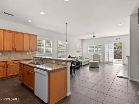 10330 Cavalry Cir, Reno, NV 89521 photo 10