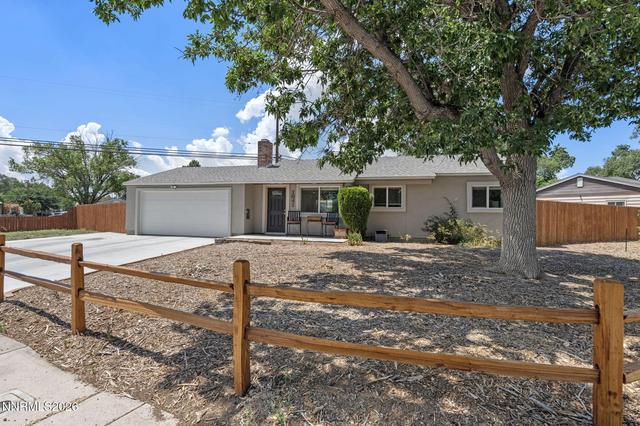 1841 1st St, Sparks, NV 89431