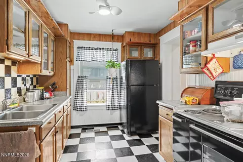 680 Douglas St, Fallon, NV 89406 photo 7
